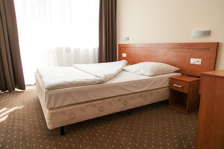 Papaver Hotel Ślesin 객실 사진